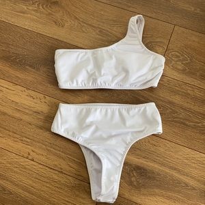 NWOT VENUS Swim (Top Only)
